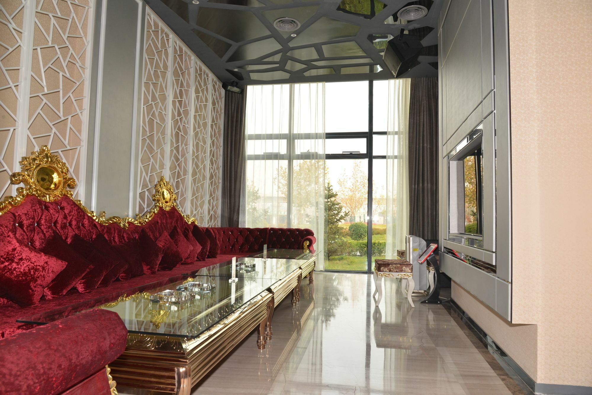 Hotel Riverside 5*